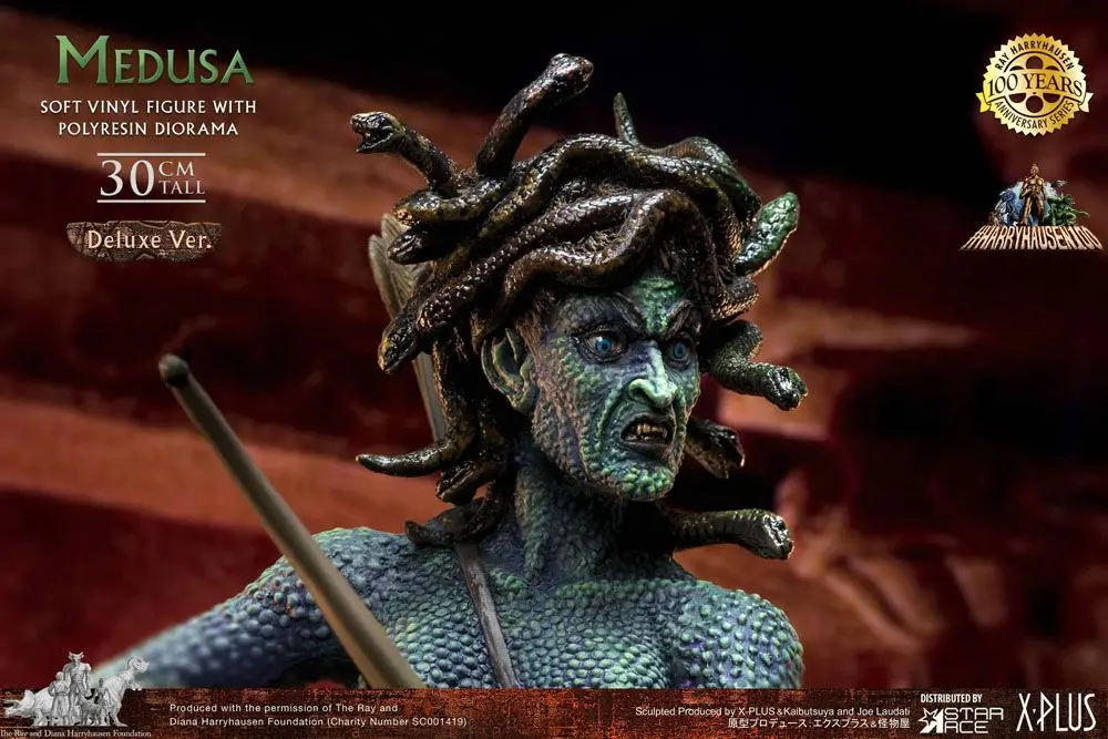 Clash of the Titans Gigantic Soft Vinyl Ray Harryhausens Medusa szobor figura 30 cm termékfotó