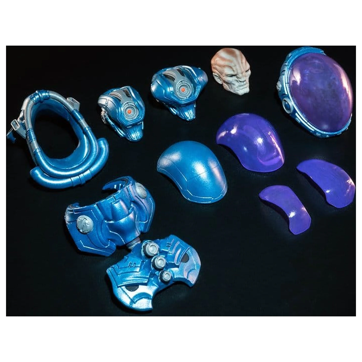 Cosmic Legions T.U.5.C.C. Slygor/Gravekeeper Deluxe akciófigura termékfotó