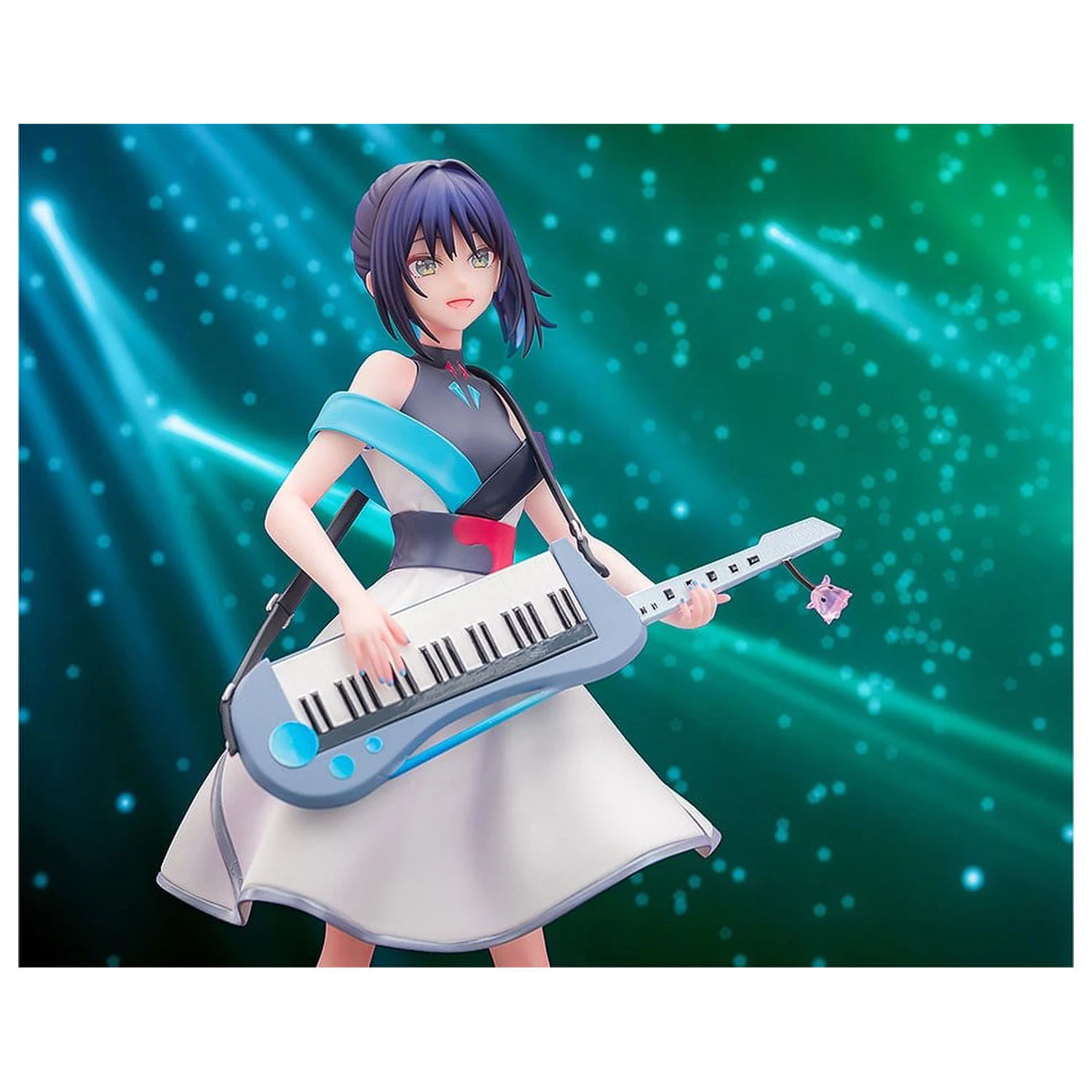 Cosmic Princess Kaguya! PVC figura Iroha Sakayori: Collaboration Concert Ver. 17 cm termékfotó