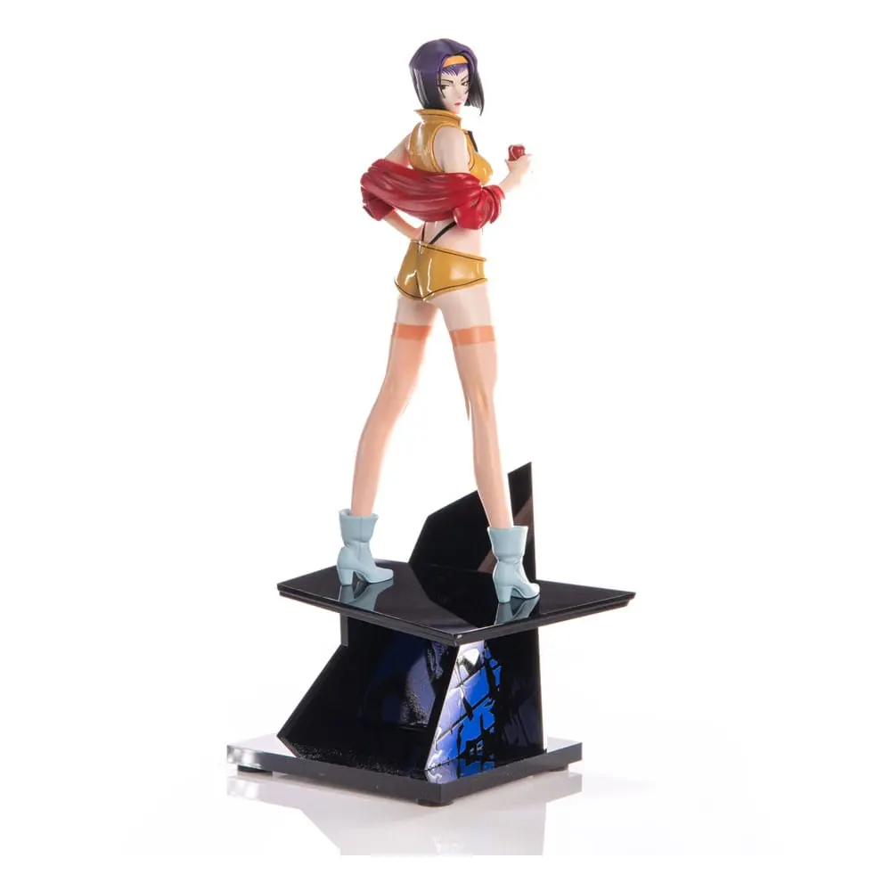 Cowboy Bebop Faye Valentine szobor figura 32 cm termékfotó