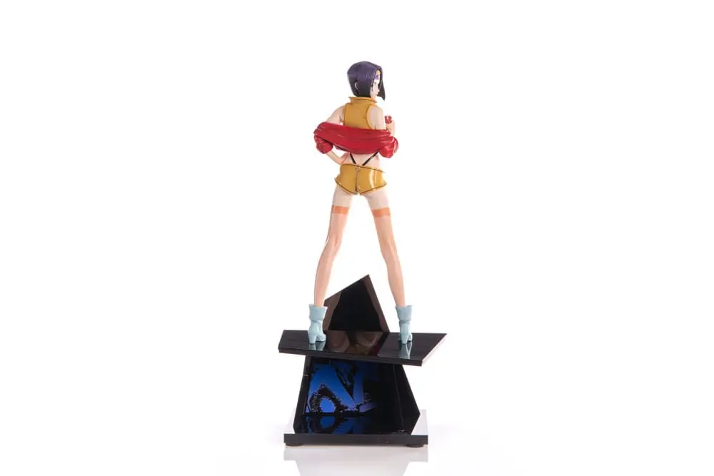 Cowboy Bebop Faye Valentine szobor figura 32 cm termékfotó