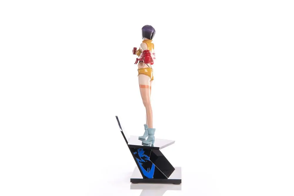 Cowboy Bebop Faye Valentine szobor figura 32 cm termékfotó