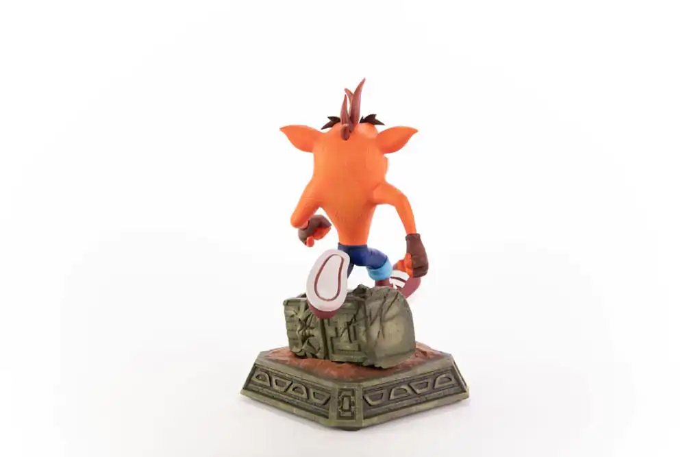 Crash Bandicoot Crash Bandicoot Classic szobor figura 32 cm termékfotó