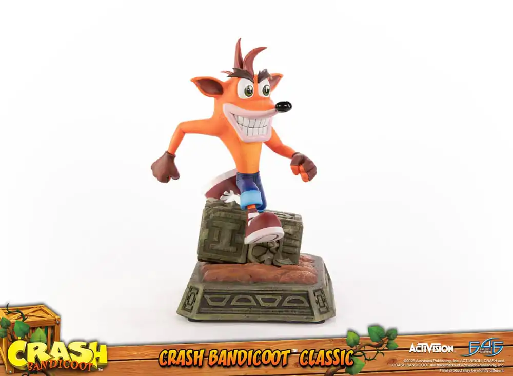 Crash Bandicoot Crash Bandicoot Classic szobor figura 32 cm termékfotó