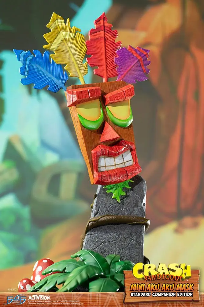 Crash Bandicoot Mini Aku Aku Mask szobor figura 40 cm termékfotó