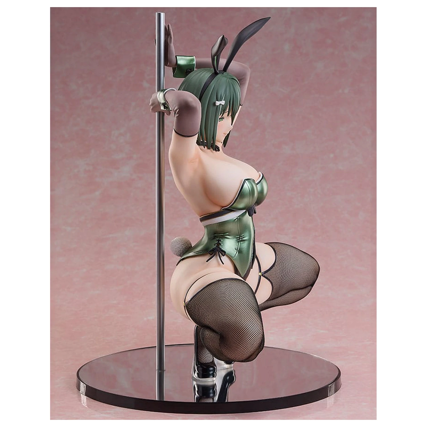 Creators Opinion 1/4 Hinata Asaka PVC szobor figura 35 cm     termékfotó
