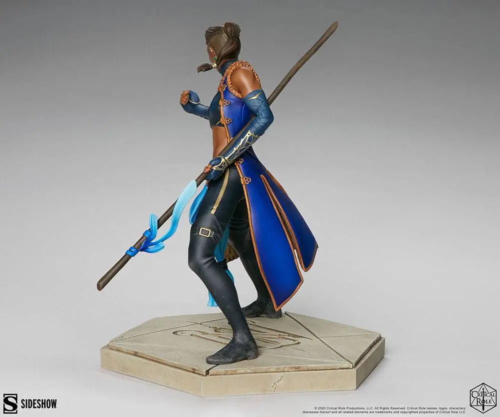 Critical Role The Mighty Nein Beau PVC szobor figura 27 cm termékfotó
