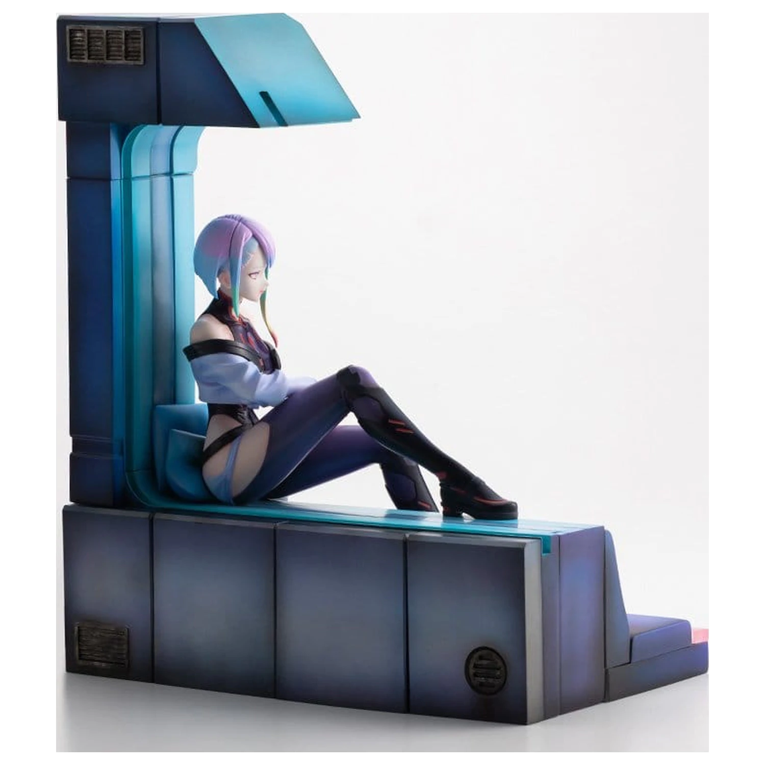 Cyberpunk: Edgerunners 1/7 Lucy PVC figura 28 cm termékfotó