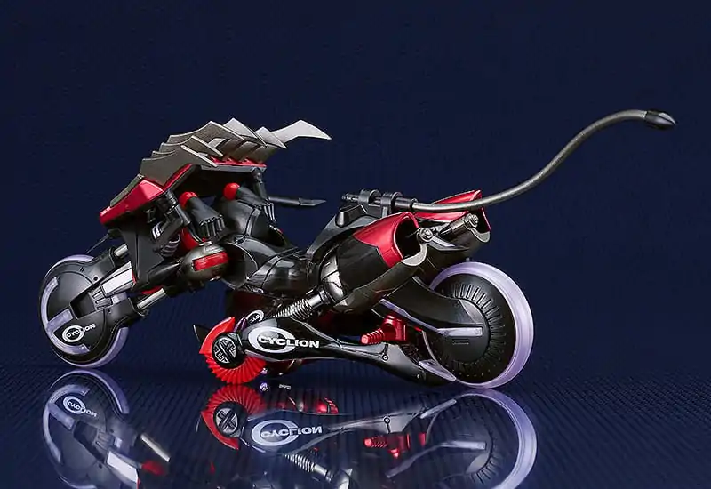 Cyclion Transforming Cyclion Type Darktail figura 16 cm termékfotó