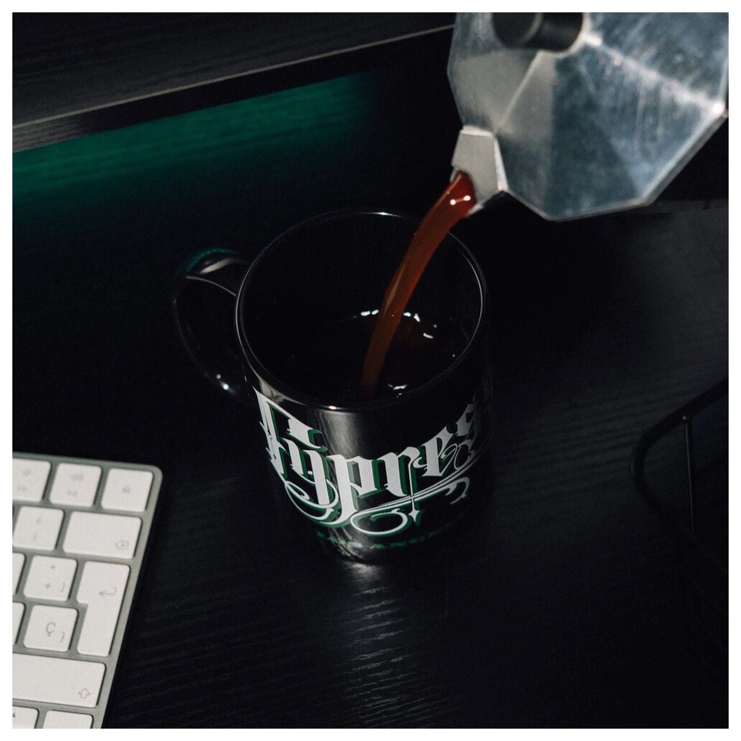 Cypress Hill bögre 350ml termékfotó