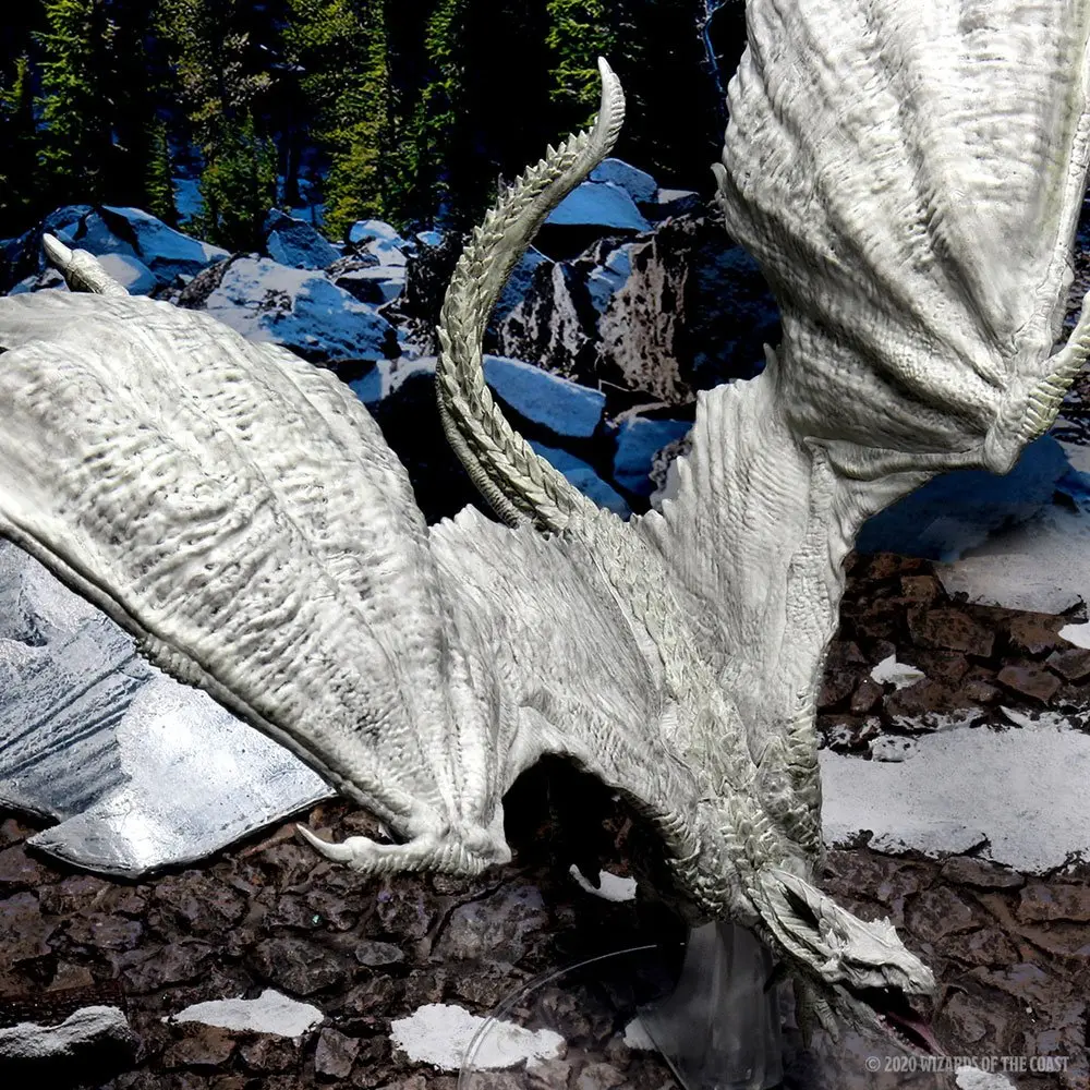 D&amp;D Icons of the Realms prémium Miniature pre-painted felnőtt White Dragon termékfotó