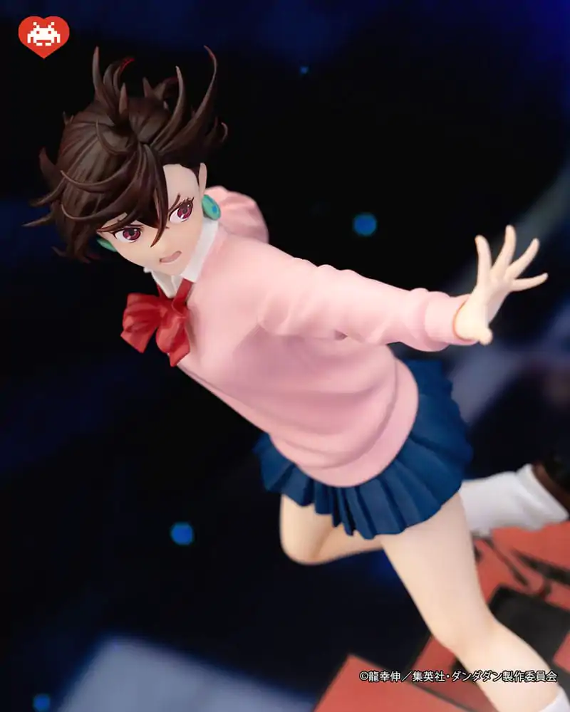 Dandadan Dressta Momo PVC szobor figura 23 cm termékfotó