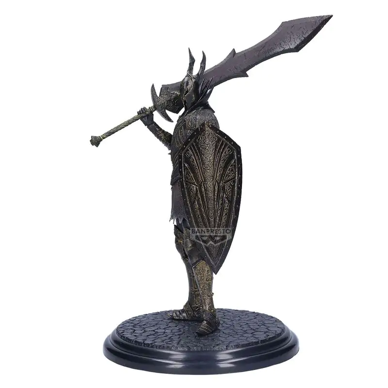 Dark Souls Black Knight Sculpt Collection figura 20cm termékfotó