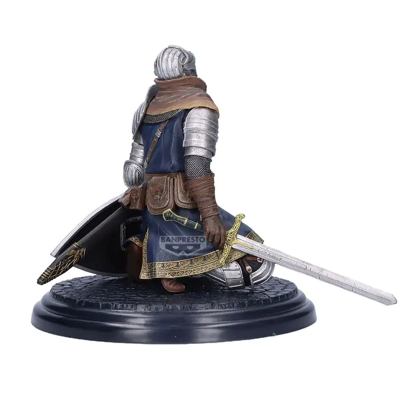 Dark Souls Oscar Kinight of Astora Sculpt Collection figura 12cm termékfotó