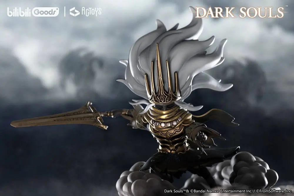 Dark Souls The Nameless King PVC szobor figura 15 cm termékfotó