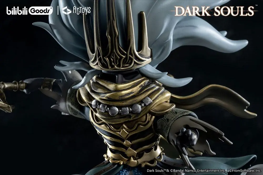 Dark Souls The Nameless King PVC szobor figura 15 cm termékfotó