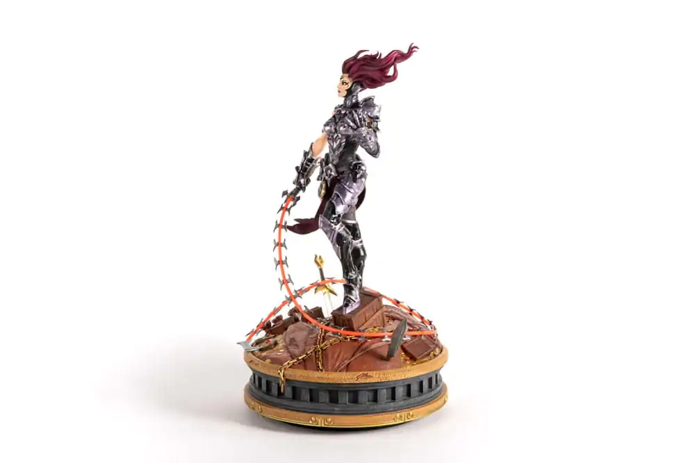 Darksiders Fury szobor figura 45 cm termékfotó