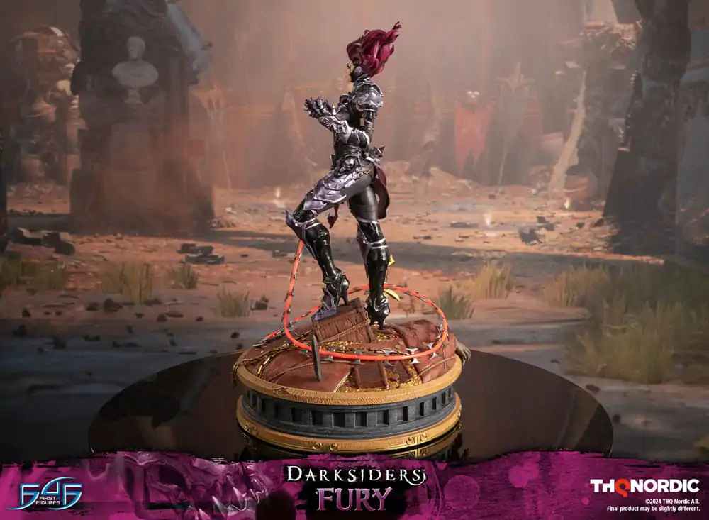 Darksiders Fury szobor figura 45 cm termékfotó