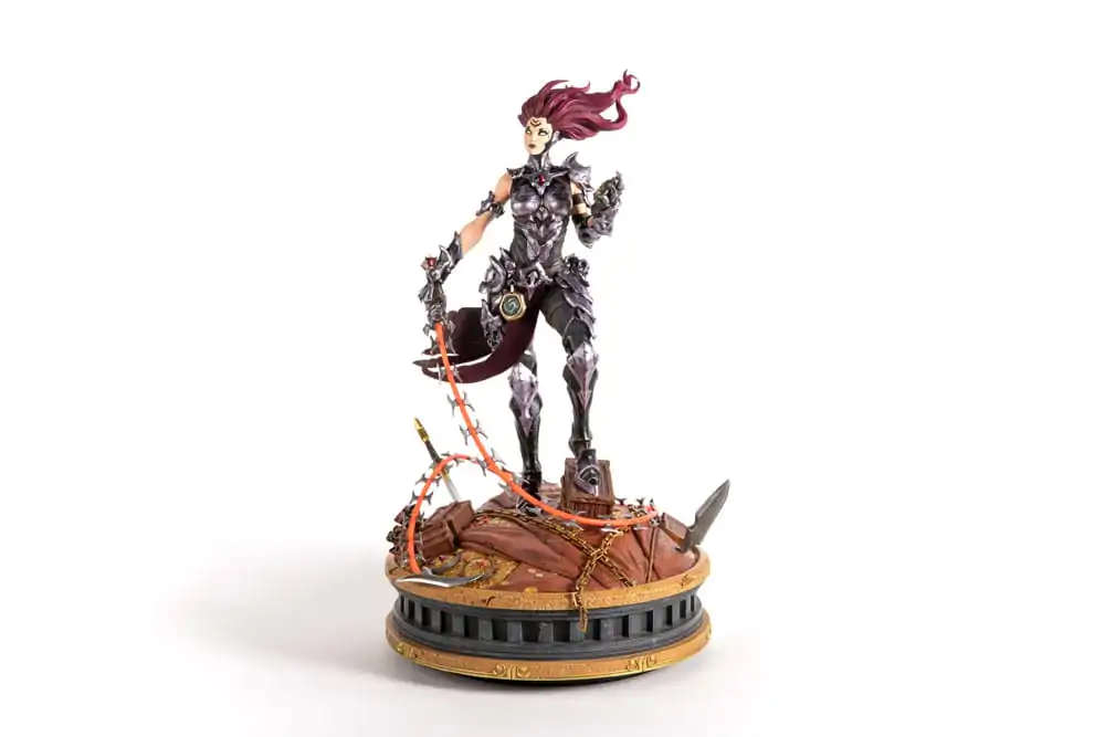 Darksiders Fury szobor figura 45 cm termékfotó