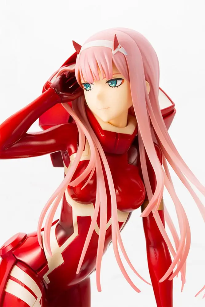 Darling in the Franxx 1/7 Zero Two PVC szobor figura 17 cm termékfotó