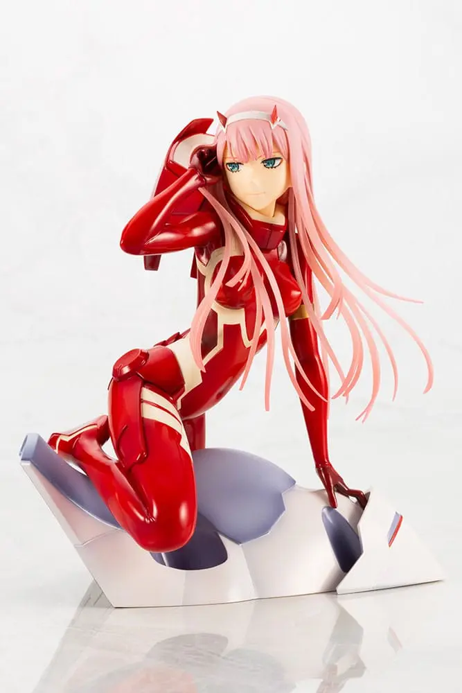 Darling in the Franxx 1/7 Zero Two PVC szobor figura 17 cm termékfotó