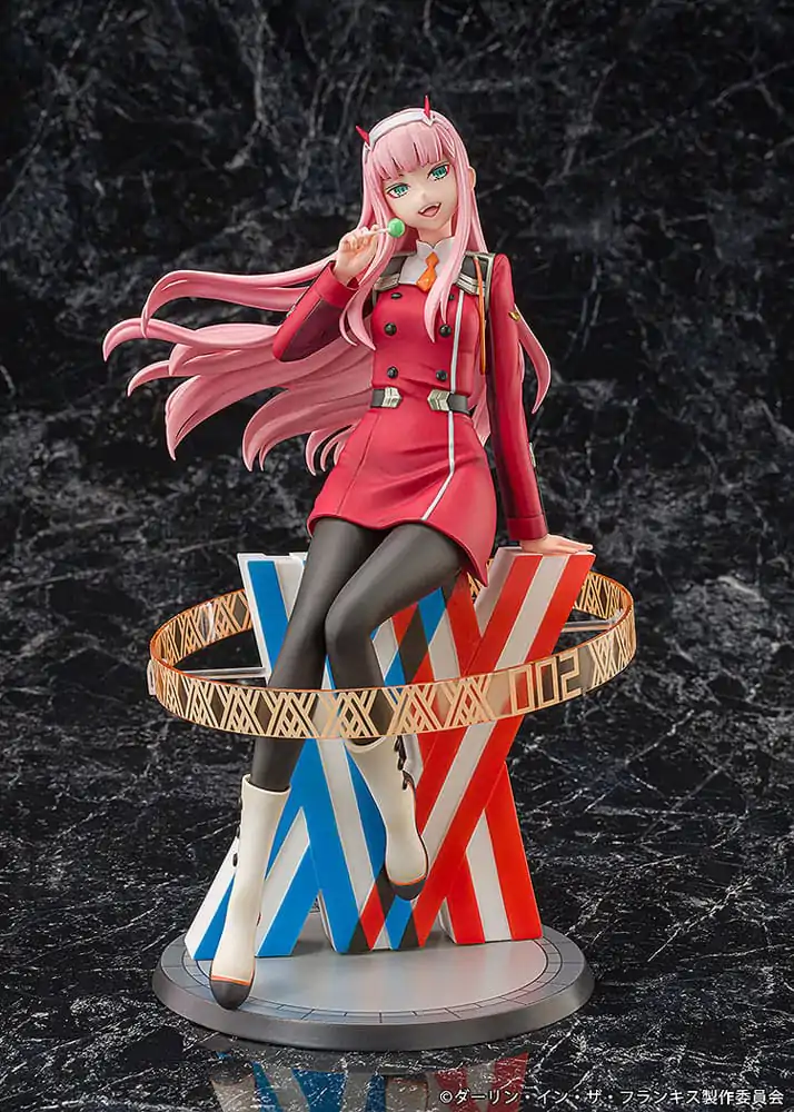 Darling in the Franxx 1/7 Zero Two PVC szobor figura 24 cm termékfotó