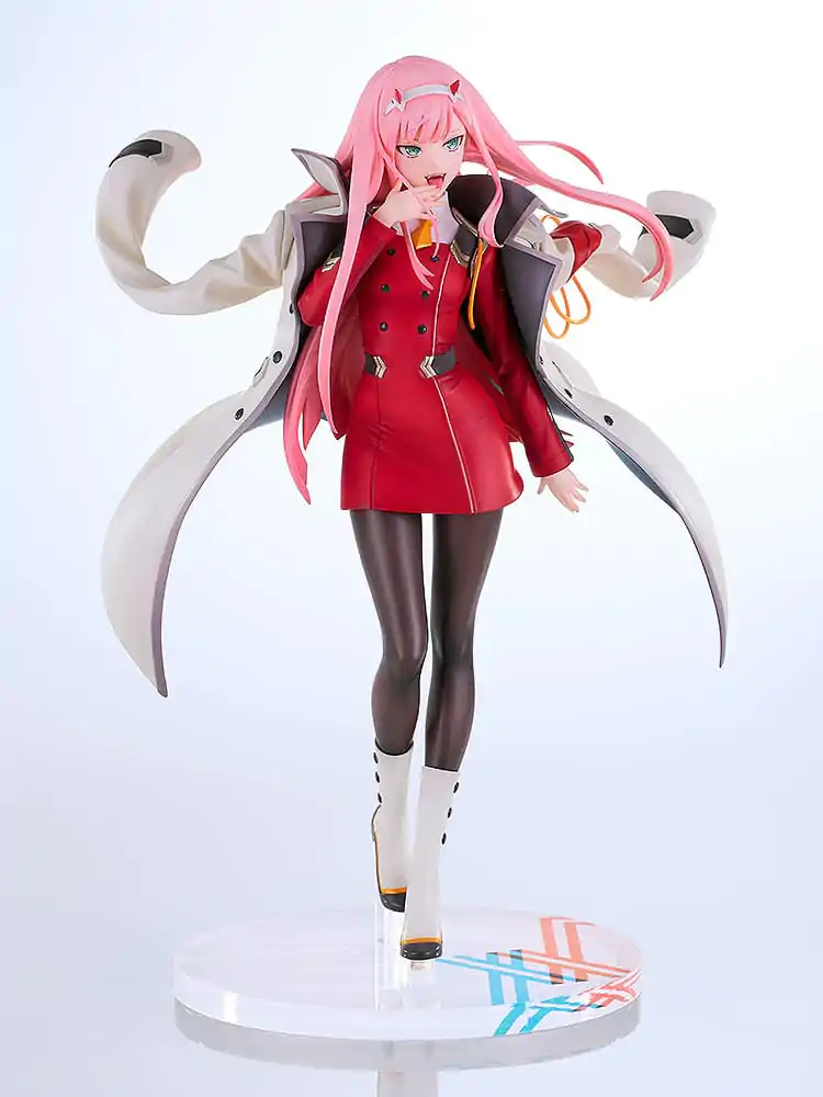 Darling in the Franxx 1/7 Zero Two PVC szobor figura 25 cm termékfotó