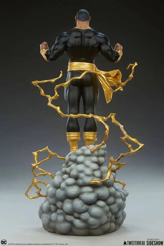 DC Comic Black Adam Maquette figura 53 cm termékfotó