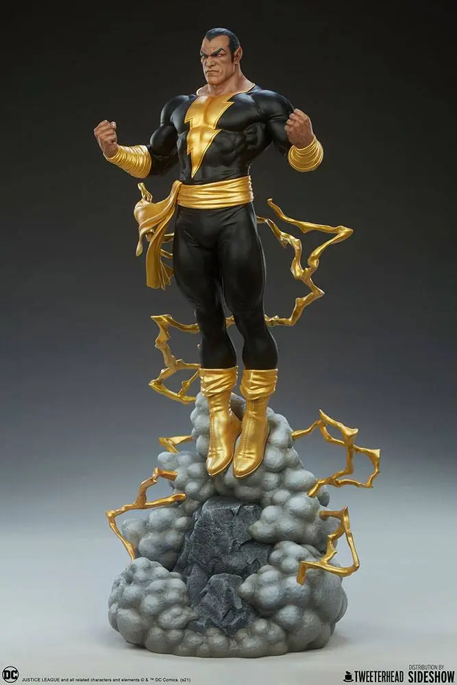 DC Comic Black Adam Maquette figura 53 cm termékfotó