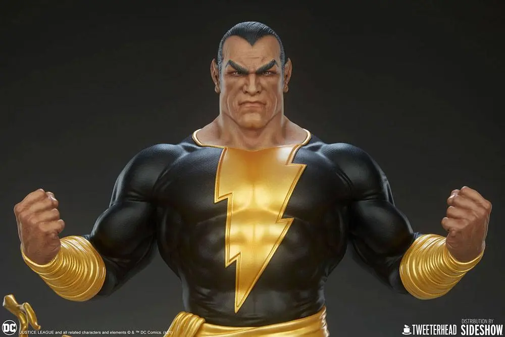 DC Comic Black Adam Maquette figura 53 cm termékfotó