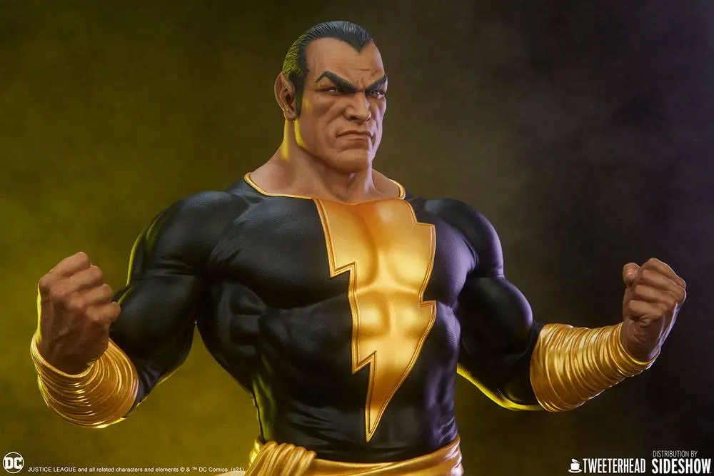 DC Comic Black Adam Maquette figura 53 cm termékfotó