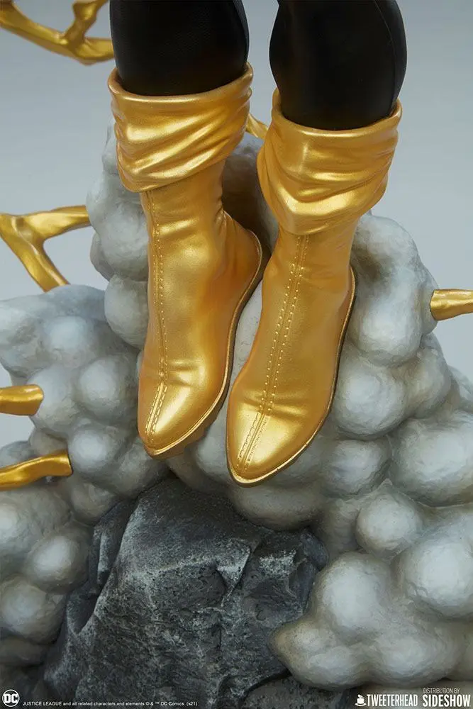 DC Comic Black Adam Maquette figura 53 cm termékfotó