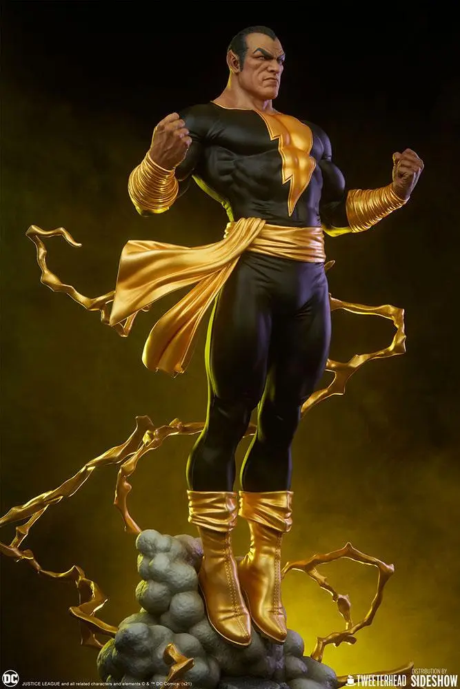 DC Comic Black Adam Maquette figura 53 cm termékfotó