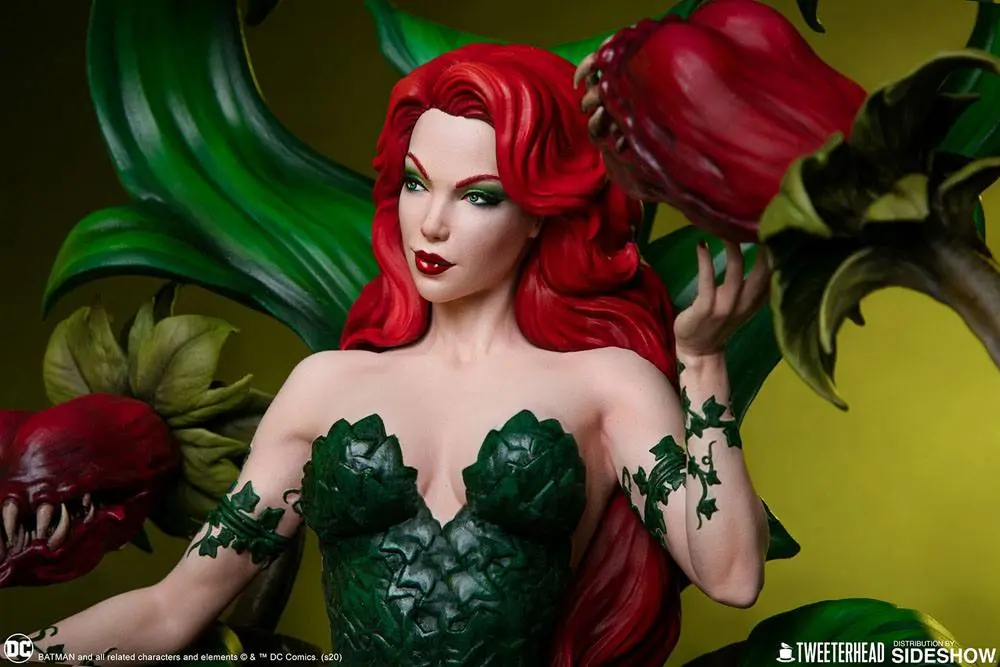 DC Comic Maquette Poison Ivy 36 cm termékfotó