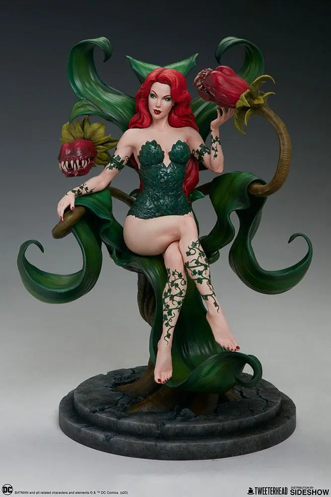 DC Comic Maquette Poison Ivy 36 cm termékfotó