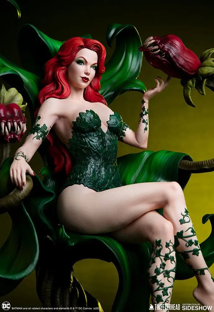 DC Comic Maquette Poison Ivy 36 cm termékfotó