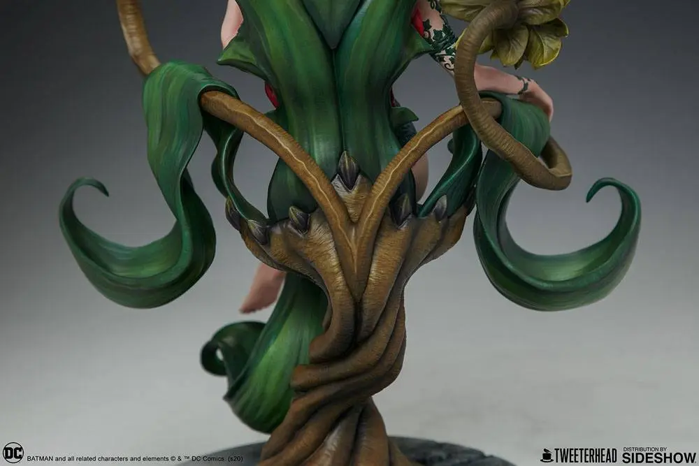 DC Comic Maquette Poison Ivy 36 cm termékfotó