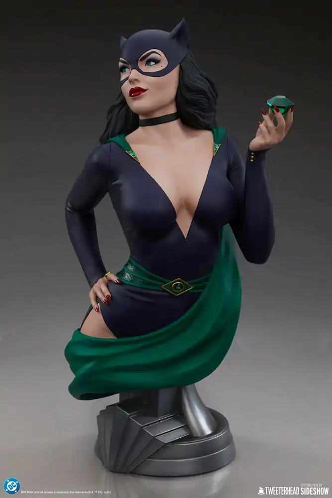 DC Comics 1/3 Catwoman mellszobor figura 39 cm termékfotó