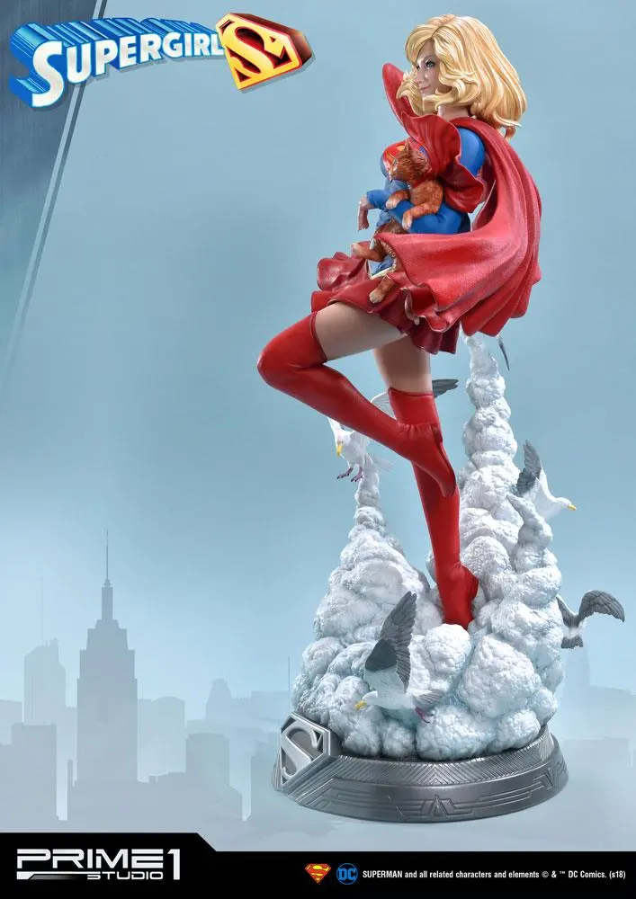 DC Comics 1/3 Supergirl szobor figura 78 cm termékfotó