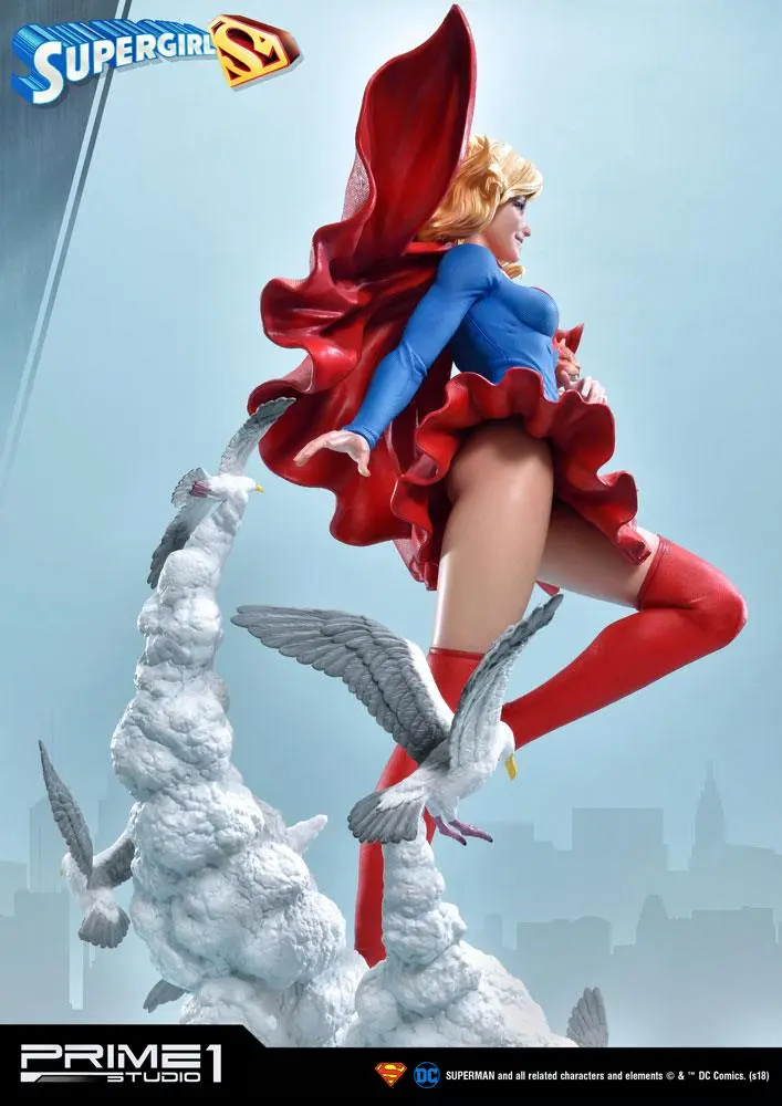 DC Comics 1/3 Supergirl szobor figura 78 cm termékfotó