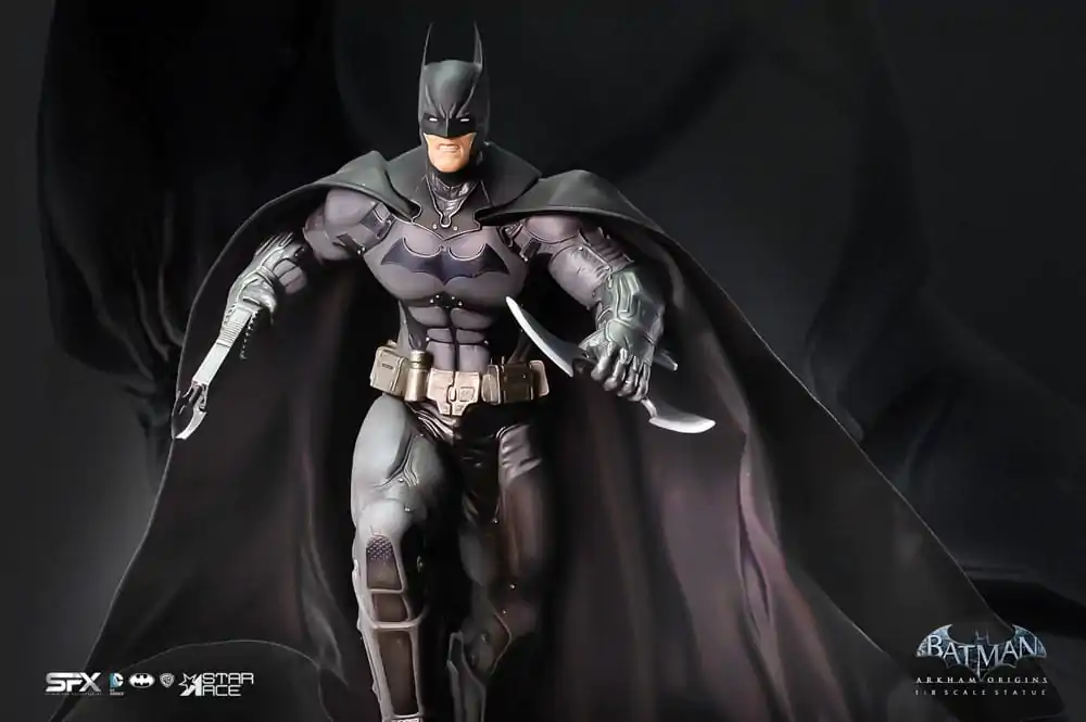 DC Comics 1/8 Batman-Arkham Batman-Arkham Origins 2.0 Normal Version szobor figura 44 cm termékfotó