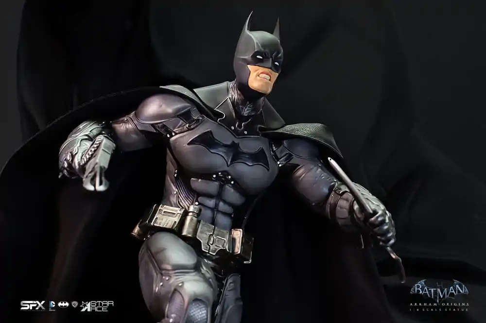DC Comics 1/8 Batman-Arkham Batman-Arkham Origins 2.0 Normal Version szobor figura 44 cm termékfotó