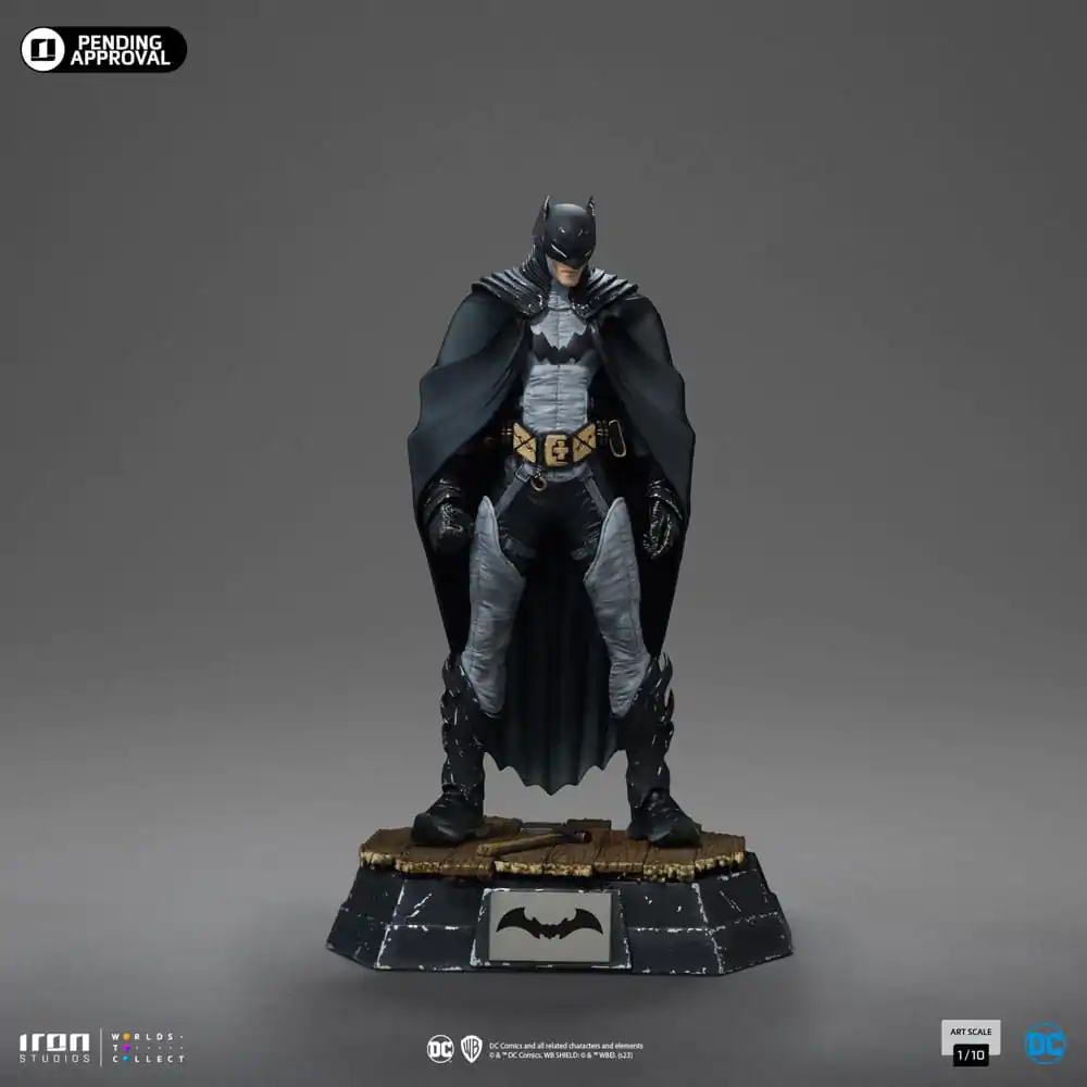 DC Comics Art Scale 1/10 Batman by Rafael Grampá szobor figura 23 cm termékfotó