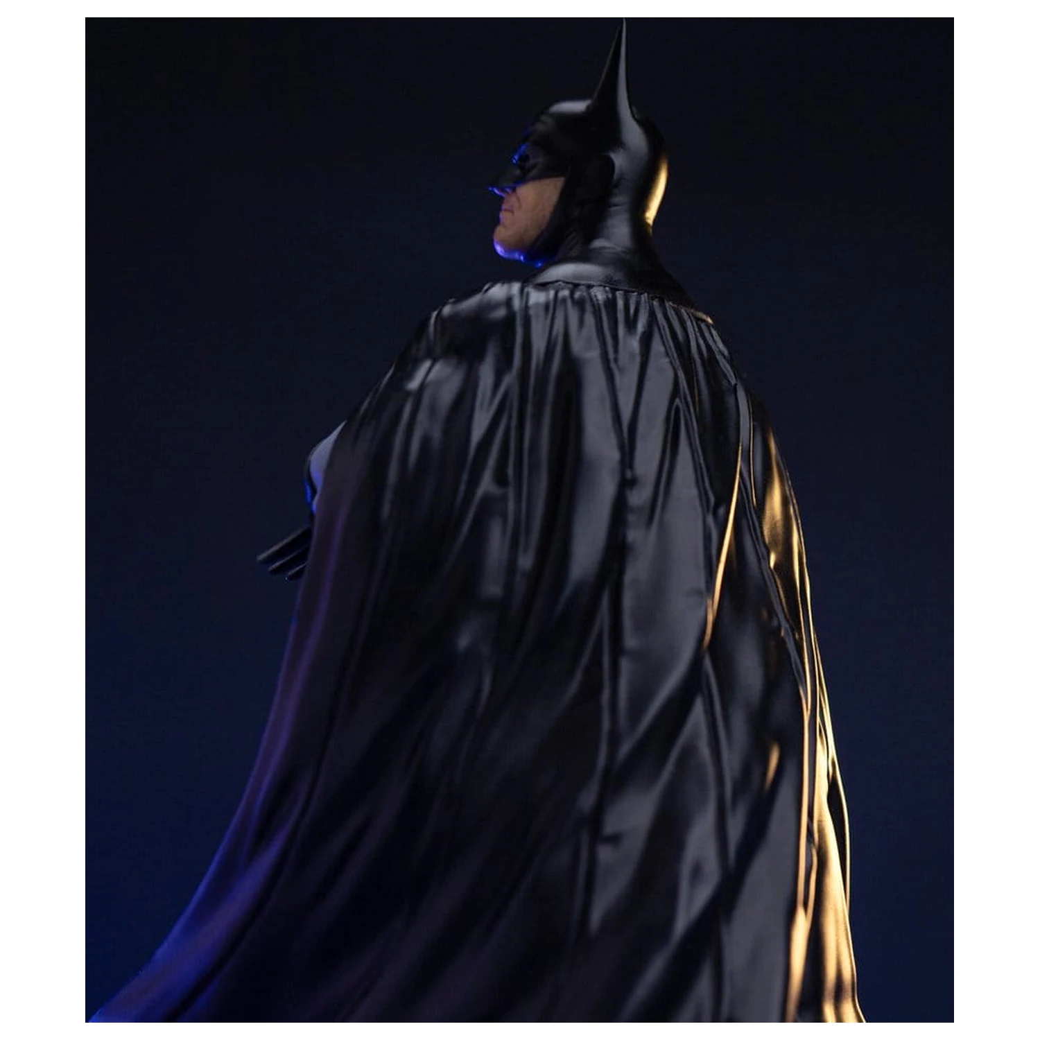 DC Comics Art Scale 1/10 Batman Trinity (CCXP Exkluzív 2025) szobor figura 31 cm termékfotó