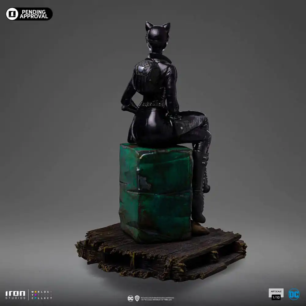 DC Comics Art Scale 1/10 Catwoman (Gotham City Sirens) szobor figura 21 cm termékfotó