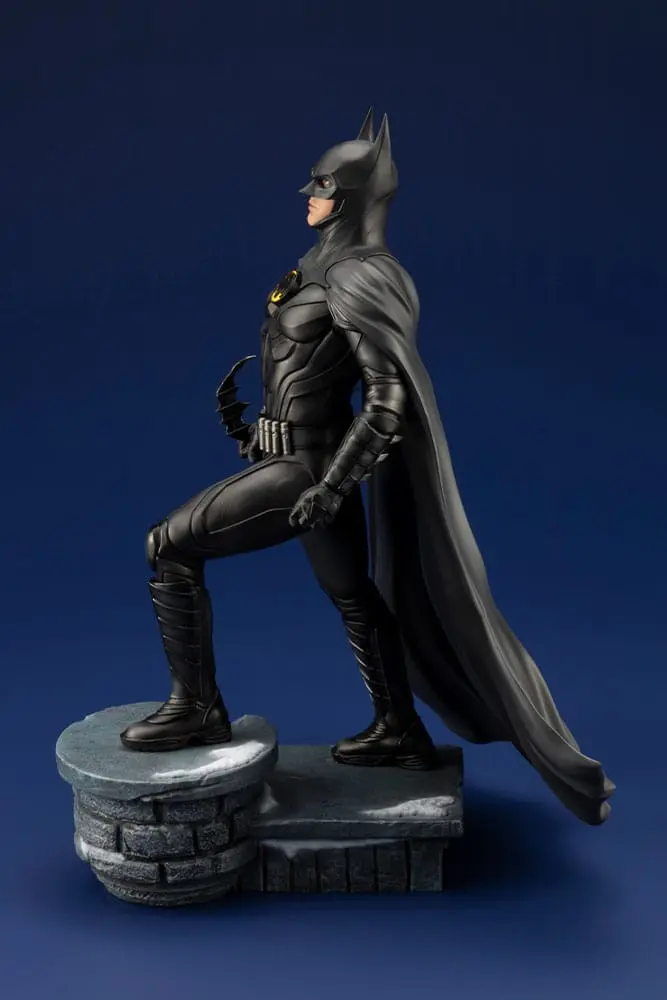 DC Comics ARTFX 1/6 The Flash Movie Batman PVC szobor figura 34 cm termékfotó