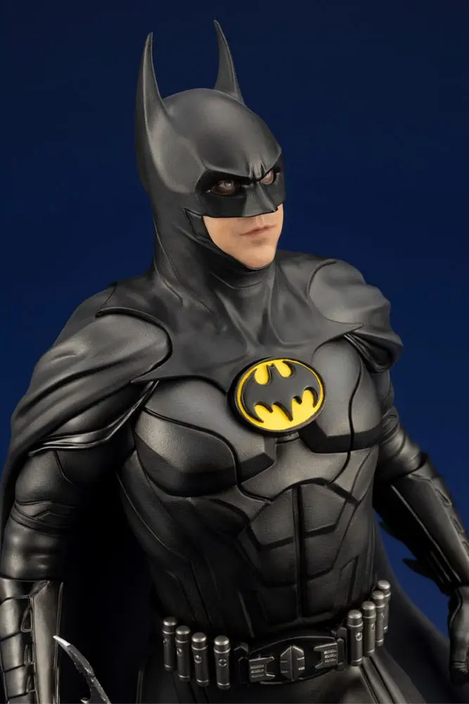 DC Comics ARTFX 1/6 The Flash Movie Batman PVC szobor figura 34 cm termékfotó