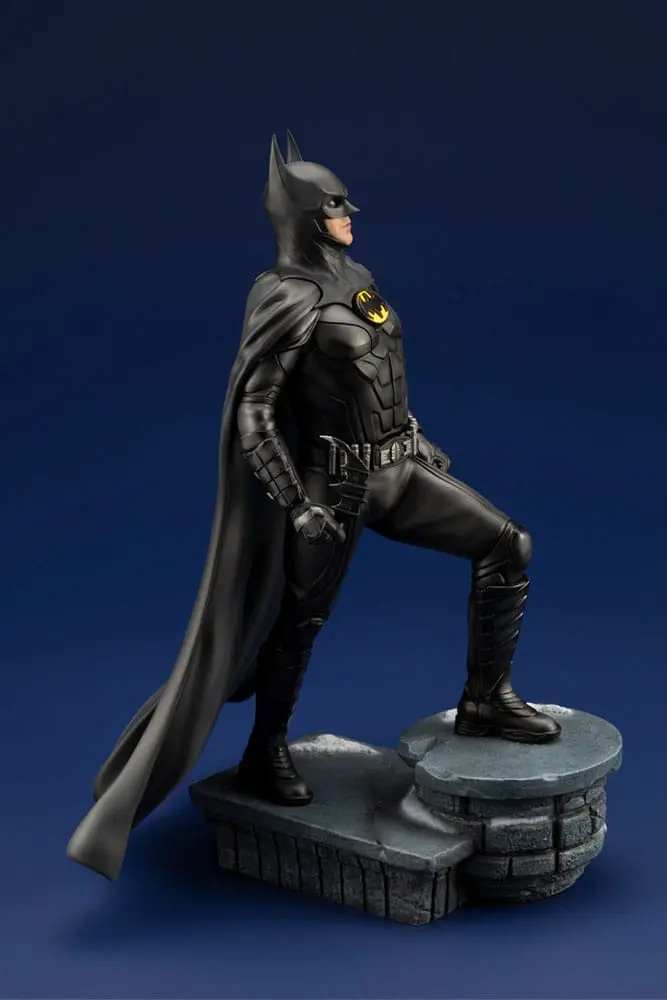 DC Comics ARTFX 1/6 The Flash Movie Batman PVC szobor figura 34 cm termékfotó