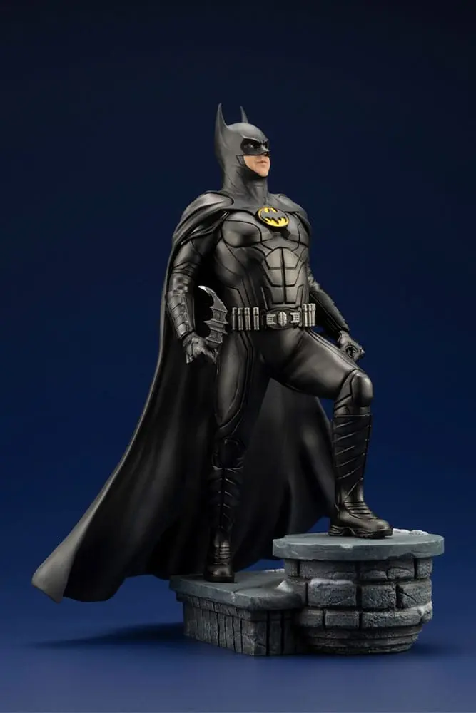 DC Comics ARTFX 1/6 The Flash Movie Batman PVC szobor figura 34 cm termékfotó