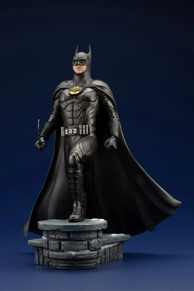 DC Comics ARTFX 1/6 The Flash Movie Batman PVC szobor figura 34 cm termékfotó